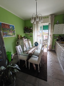 Foto Appartamento in Stradone Santa Lucia 109, Verona di 137 m² in vendita