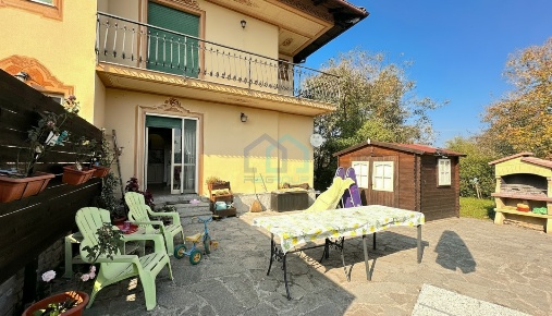 Foto Appartamento in Via Roma 53, Mioglia di 66 m² con 4 locali in vendita