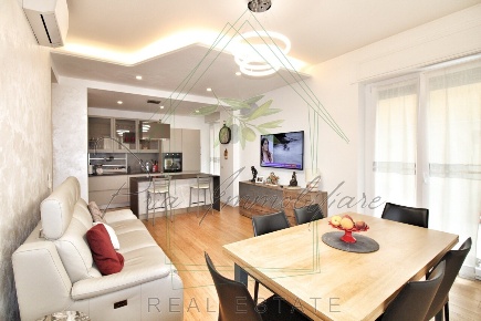 Foto Appartamento in Via della Libertà 28, Rapallo di 110 m² con 3 locali