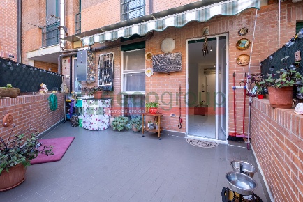 Foto Appartamento in Via Svezia, Livorno Scopaia di 82 m² con 4 locali