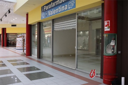 Foto Locale commerciale in Piazza donatori di Sangue, Cerea Centro di 43 m²