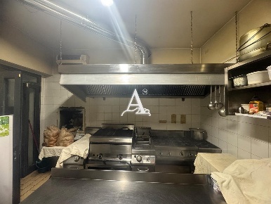 Foto Bar a Villafranca di Verona di 140 m² con 3 locali in vendita