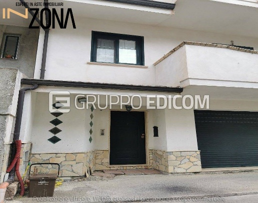 casa indipendente in vendita a Monasterace