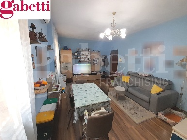 Foto Appartamento a Poggibonsi Centro di 60 m² con 3 locali in vendita