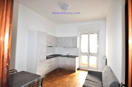 Foto Appartamento in Giovanni Giolitti, Cuneo Centro di 46 m² con 2 locali