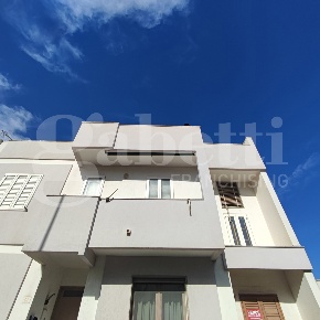 Foto Appartamento a Presicce-Acquarica di 120 m² con 4 locali in vendita