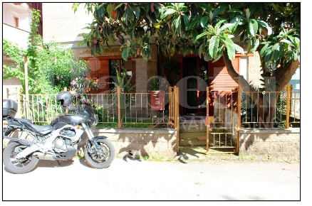 Foto Ufficio in Via Morelli e Silvati 0, Avellino di 66 m² con 3 locali