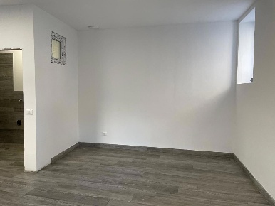 Foto Appartamento in Via larga 26, Saronno di 35 m² con 1 locali in vendita