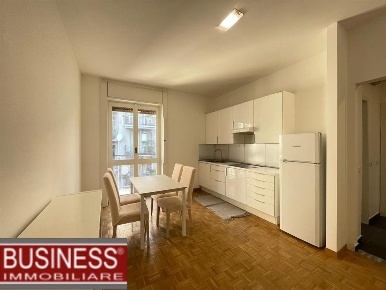 Foto Appartamento in Via Copernico, Milano Centrale di 55 m² con 2 locali