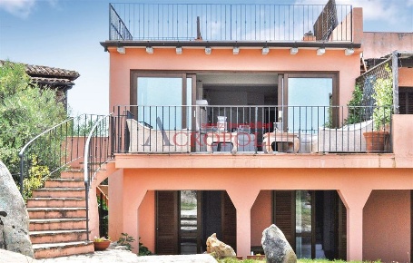 Foto Villa unifamiliare a Olbia Porto Rotondo di 160 m² in affitto