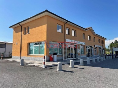 Foto Ufficio a Anguillara Sabazia di 78 m² in affitto