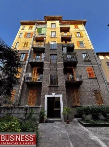 Foto Appartamento in Via Luigi Federico Menabrea, Milano Farini di 65 m²
