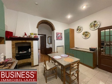 Foto Appartamento in Via Alessandro Tadino, Milano Buenos Aires di 75 m²