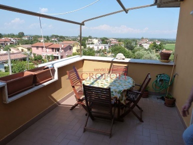 Foto Attico a Roma Osteria Nuova di 45 m² con 2 locali in vendita