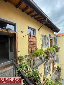 Foto Appartamento in Via delle Forze Armate, Milano Baggio di 75 m²