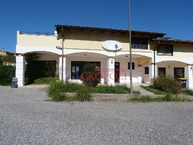 Foto Negozio in via Tolstoj, Anguillara Sabazia Centro di 65 m² in vendita
