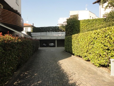 Foto Appartamento in Via Monte San Michele, Giussano Centro di 132 m²