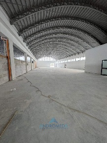 Foto Capannone industriale a Arzano di 1450 m² con 6 locali in vendita
