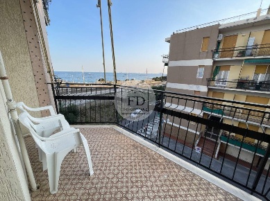 Foto Appartamento in Via Amalfi 1, Loano Centro di 70 m² con 4 locali