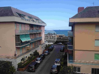 Foto Appartamento in CALATAFIMI 5, Loano Centro di 75 m² con 4 locali