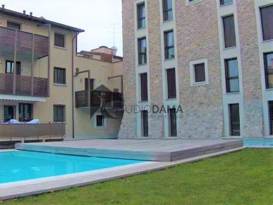 Foto Appartamento a Moniga del Garda di 67 m² con 2 locali in affitto