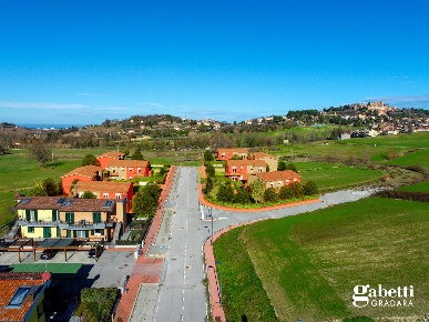 Foto Appartamento in Via Mortola snc, Gradara di 89 m² con 3 locali