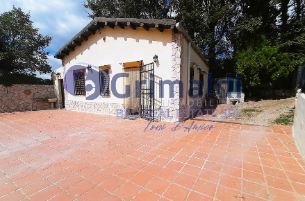 Foto Villa singola in Contrada Piscazzi  SS643 00, Polizzi Generosa