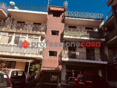 Foto Appartamento in Via don Bosco 44, Gravina di Catania Centro di 75 m²