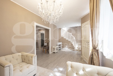 Foto Villa a schiera a Sinnai Centro di 115 m² con 4 locali in vendita