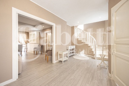 Foto Villa a schiera a Sinnai Centro di 115 m² con 4 locali in vendita