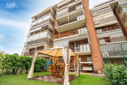 Foto Appartamento in Via Romeo Meinardi 4, Collegno Borgo Nuovo di 86 m²