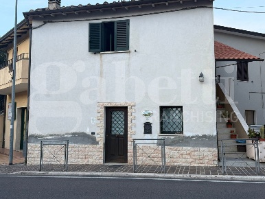 Foto Appartamento in Via DEL SACRO TUGURIO 1, Assisi di 60 m² con 2 locali