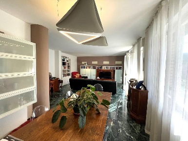 Foto Appartamento in VIA b croce, Udine Duomo - Aquileia di 180 m²