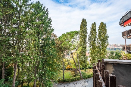 Foto Appartamento in Corso Luigi Kossuth, Torino Madonna del Pilone