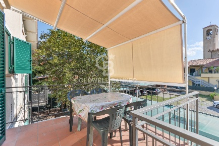 Foto Appartamento in Via Renato Fucini, Campo nell'Elba Marina Di Campo