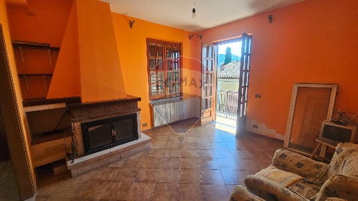Foto Appartamento a Cervinara Trescine di 75 m² con 4 locali in vendita