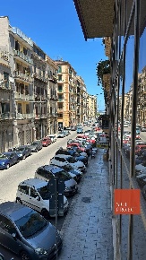 Foto Appartamento in via mariano stabile, Palermo Roma - Cavour di 30 m²