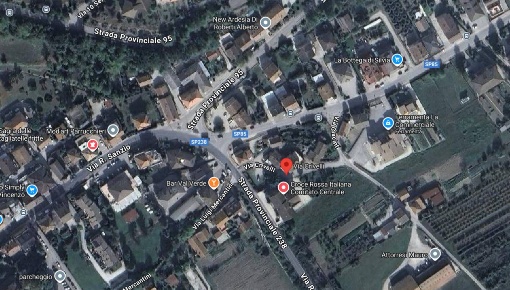 Foto Rustico a Monterubbiano di 150 m² con 6 locali in vendita