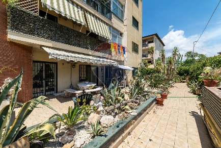 Foto Appartamento in Via Antonio Giuseppe Borgese, Catania di 141 m²