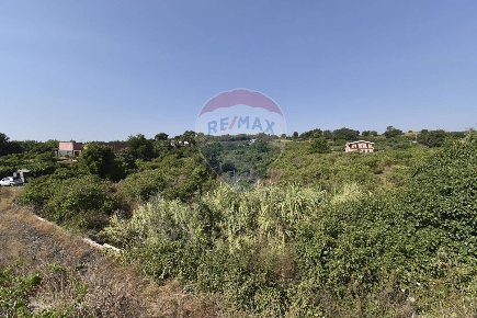 Foto Terreno agricolo in Via Chiuse, Acireale di 5000 m² in vendita