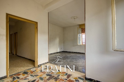 Foto Appartamento in Via delle Zeppelle, Ascoli Piceno di 120 m² in vendita
