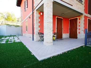 Foto Appartamento in Via 24 Maggio, Serramazzoni di 145 m² con 3 locali