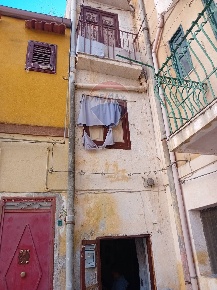 Foto Appartamento in Chiasso baroni manfredi, Monreale Centro di 52 m²