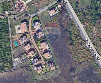 Foto Villa singola in via Salvatore Patti, Riposto Centro di 800 m²