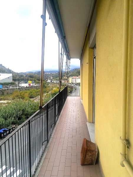 appartamento in vendita a Serra Riccò in zona Pedemonte