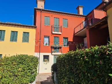 Foto Appartamento in via piazza vecchia 3/G, Campiglia dei Berici Centro