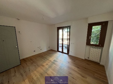 Foto Appartamento in Via della Casella, Firenze Cintoia - Le Torri di 50 m²