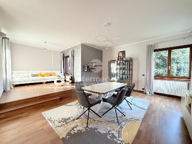 Foto Appartamento in Via Adige 6, Palazzolo sull'Oglio Centro di 200 m²