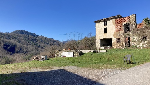 Foto Casale in via di villa pardini lucca, Lucca Maggiano - San Macario