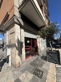 Foto Attività commerciale in via FRANCESCO CRISPI 149/A, Bari Libertà